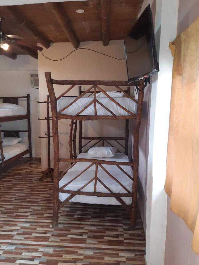 Weekendhostal Монтаньита Экстерьер фото