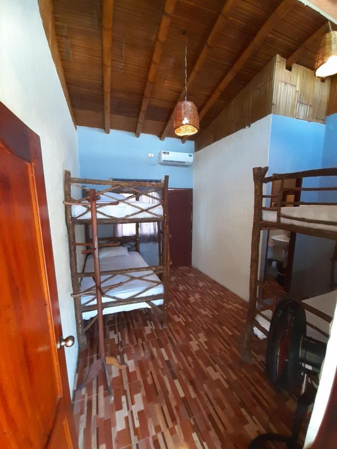 Weekendhostal Монтаньита Экстерьер фото